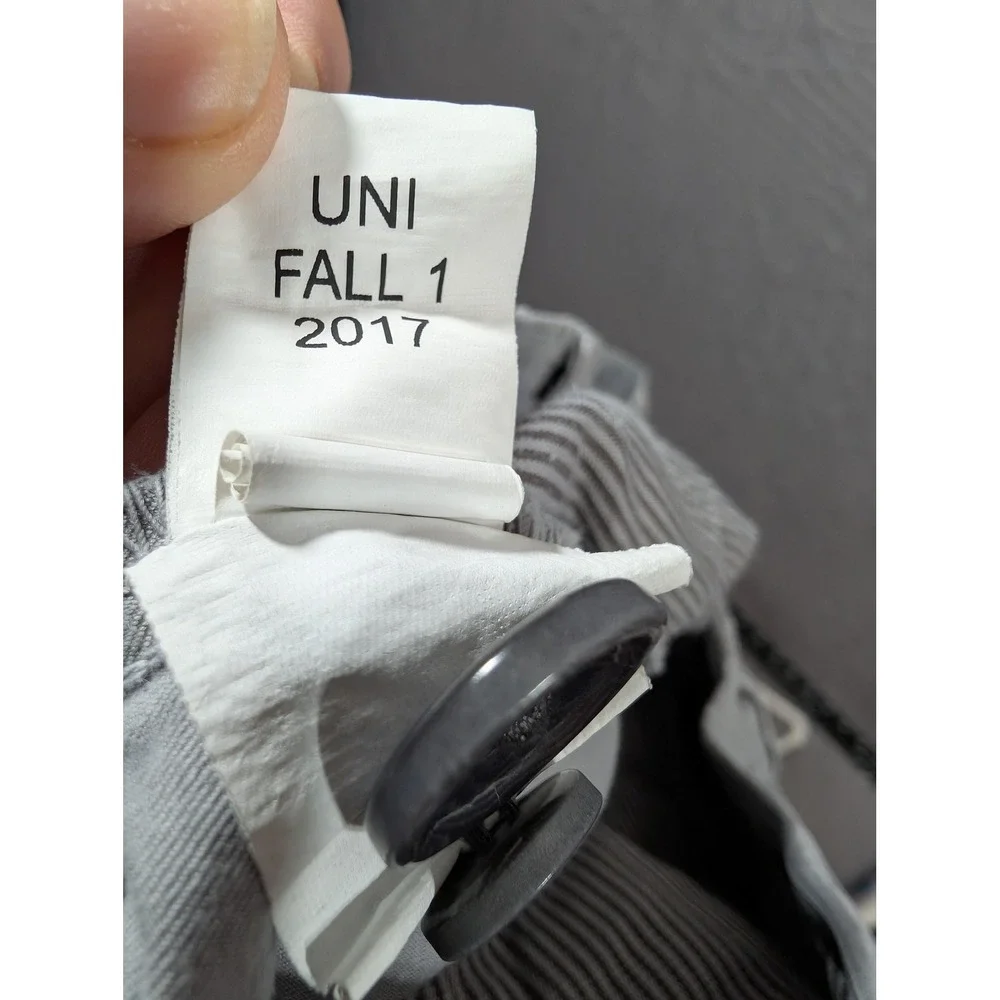 UNTUCKit shorts mens